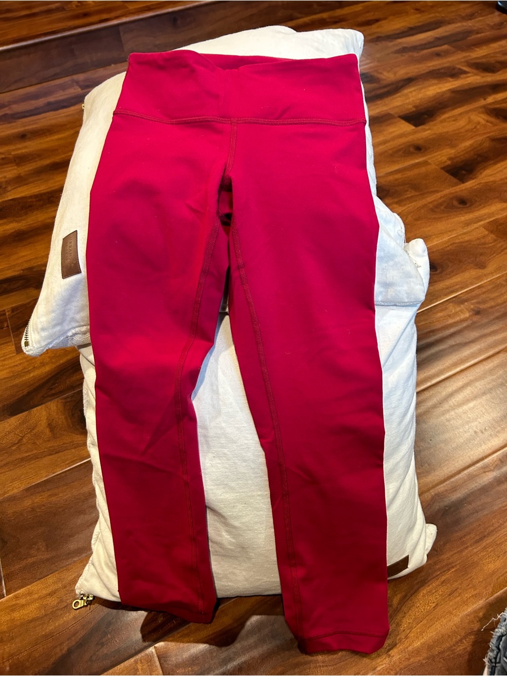 Lululemon Magenta Athletic Leggings